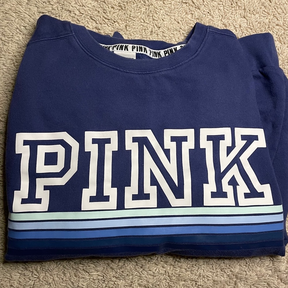 VS Pink crew neck